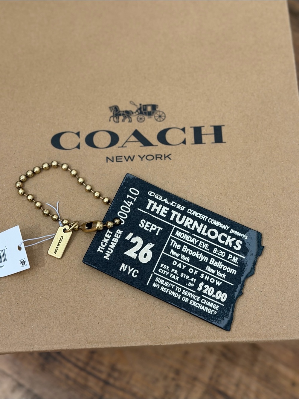 NWT COACH Black 'The Turnlocks' Ticket Keychain